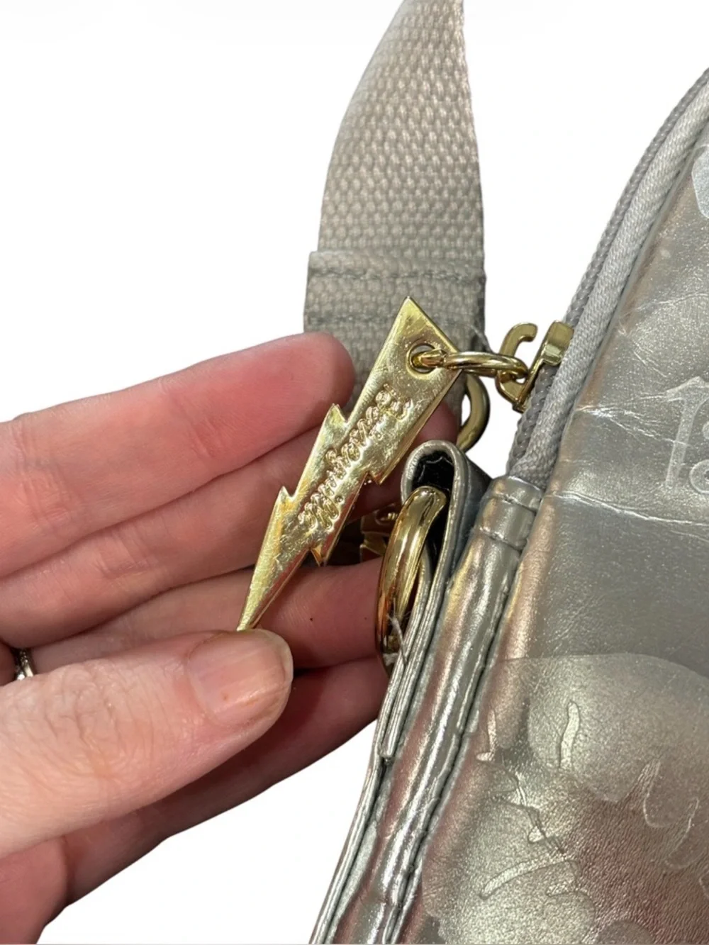 Betsey Johnson Betseyville Metallic Laptop Case